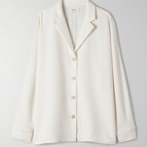 Aritzia Wilfred new flowy button up